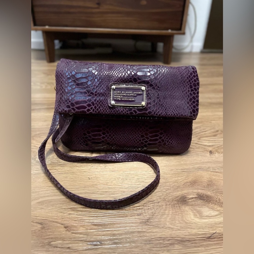 Marc by Marc Jacobs Purple Snakeskin Print Crossbody/Shoulder Bag/Purse